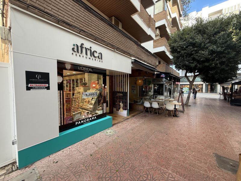 -TRANSFER LEASE- Premises in pasaje Metge Antoni Serra