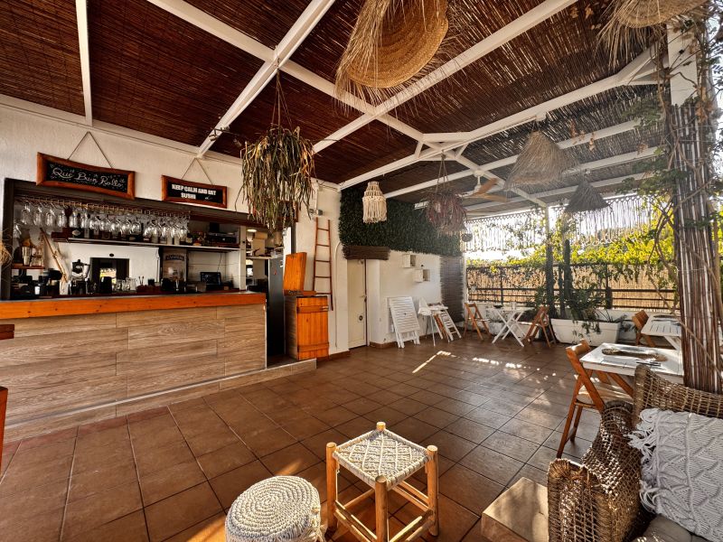 -EN TRASPASO/EN VENTA- Bar-Restaurante en Port des Torrets (Playa)