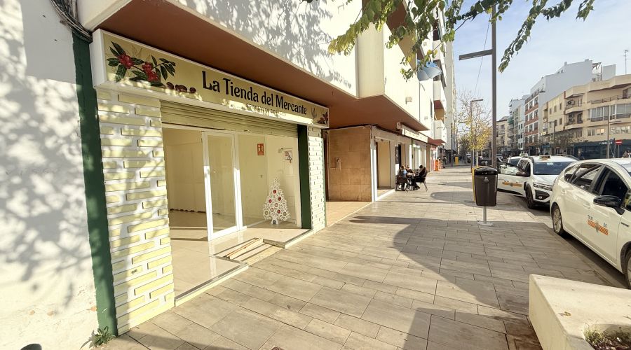 Local comercial con cuarto frio