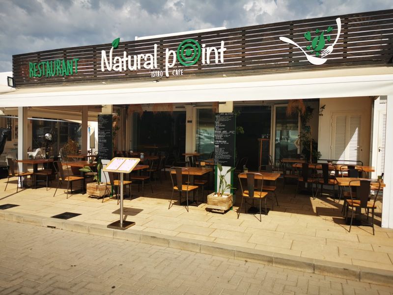 Restaurante en la Marina de Santa Eularia