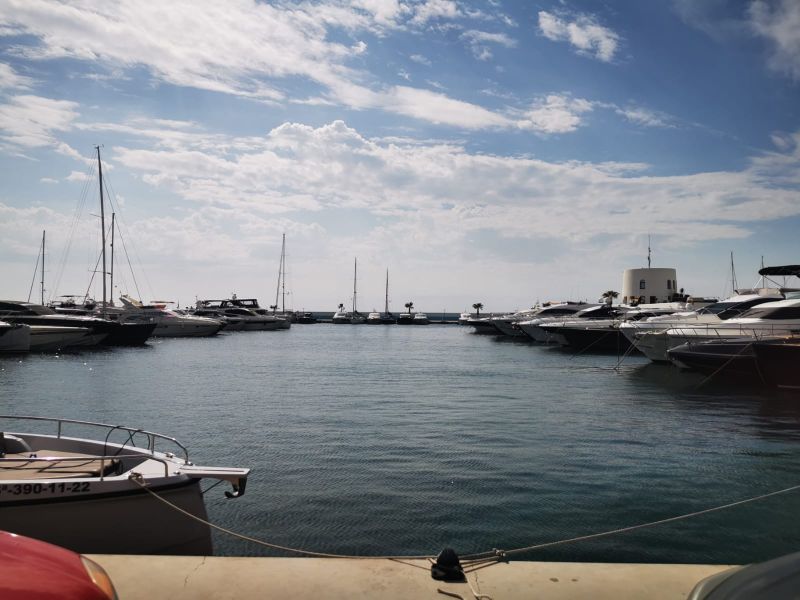 Restaurante en la Marina de Santa Eularia