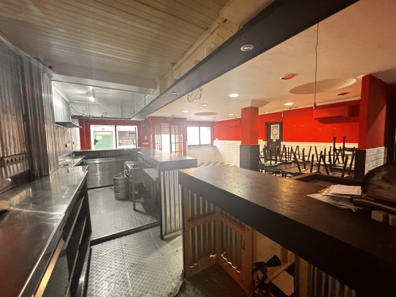 Restaurante en calle General Prim