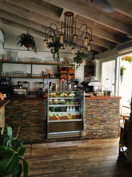 Restaurante en la Marina de Santa Eularia