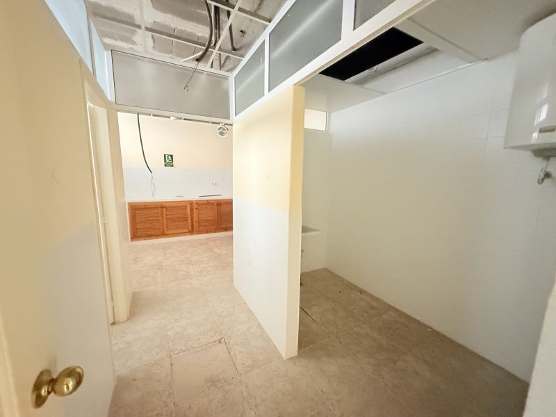 Local comercial con  vista mar