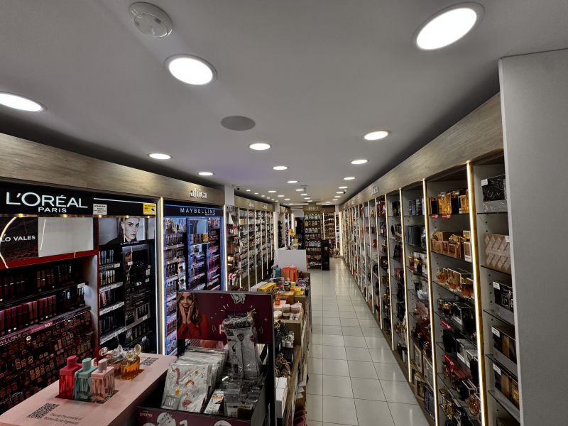 Local en pasaje Metge Antoni Serra