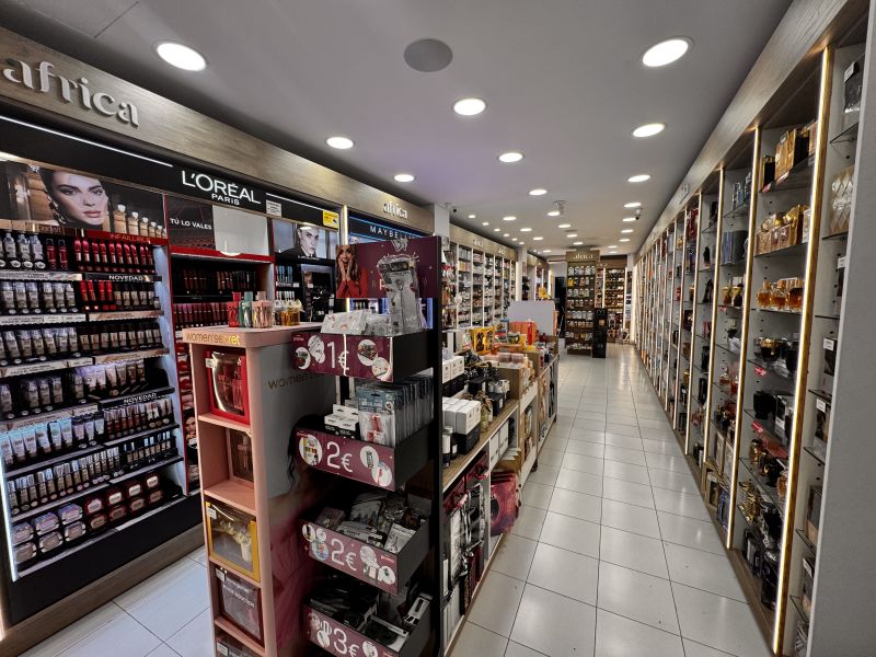 Local en pasaje Metge Antoni Serra