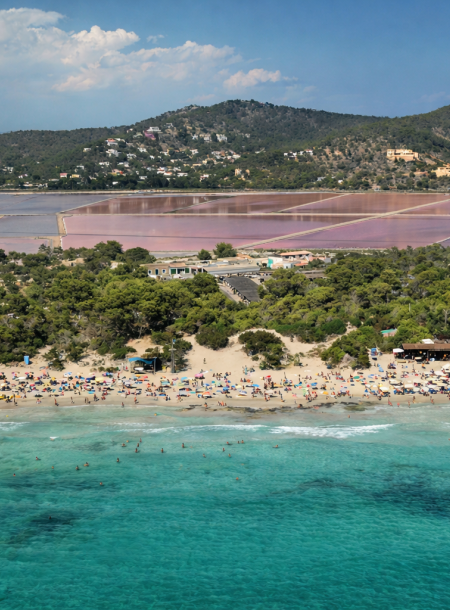 Boutique Hotel + Restaurant + Parking