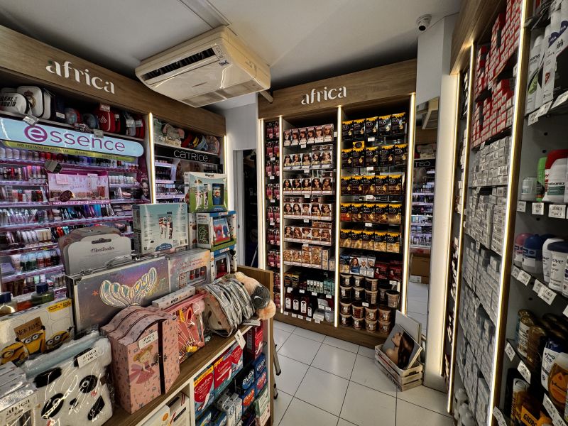 Local en pasaje Metge Antoni Serra