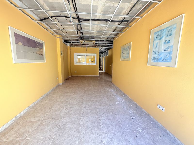 Local comercial con  vista mar