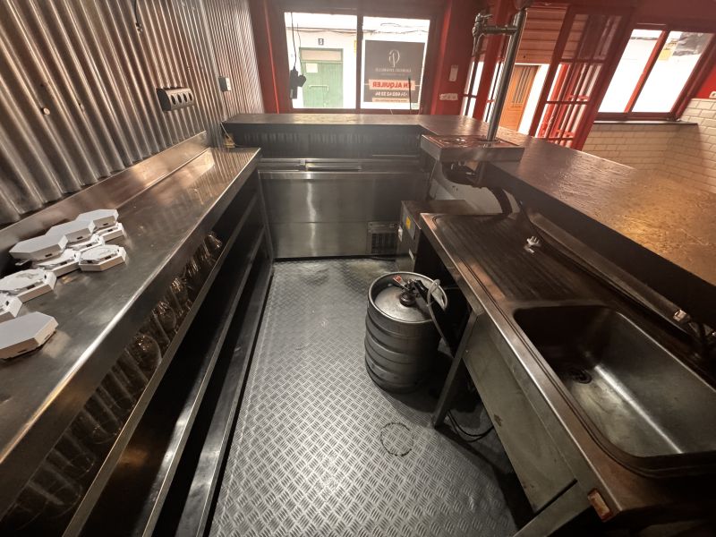 Restaurante en calle General Prim