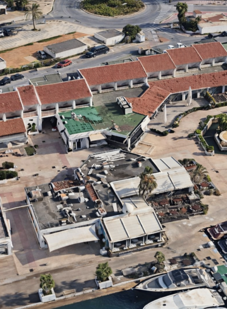 Cafe concierto in Marina Botafoch