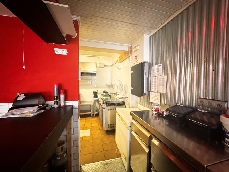 Restaurante en calle General Prim