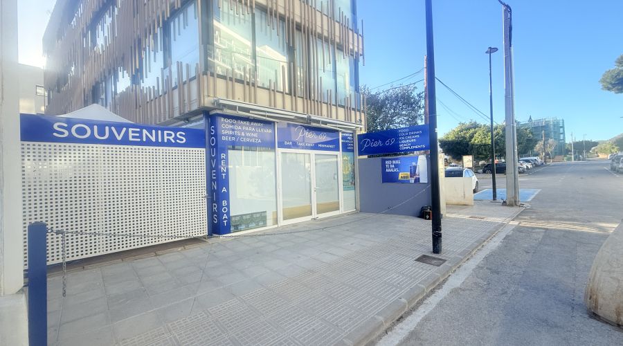 Tienda de comestibles & souvenir