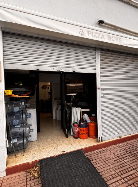 ARTISAN PIZZA WORKSHOP – FULLY EQUIPPED & READY TO OPERATE