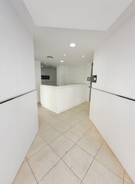 -ON RENT- PREMISES IN IGNACIO WALLIS